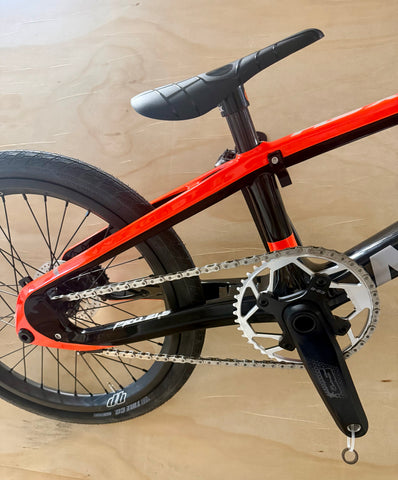 Meybo HSX Carbon – (Pro 21.5) Orange / Black - Exclusive Color