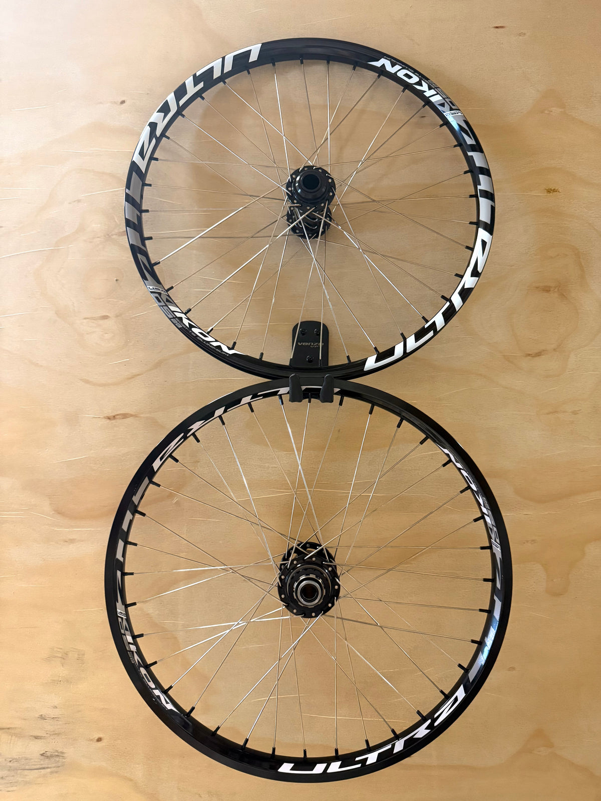 Pro 36h Insight OS20 Wheelset Black (Onyx Hubs)