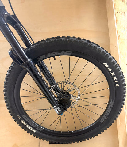 COMMENCAL CLASH 24 Pre-Owned