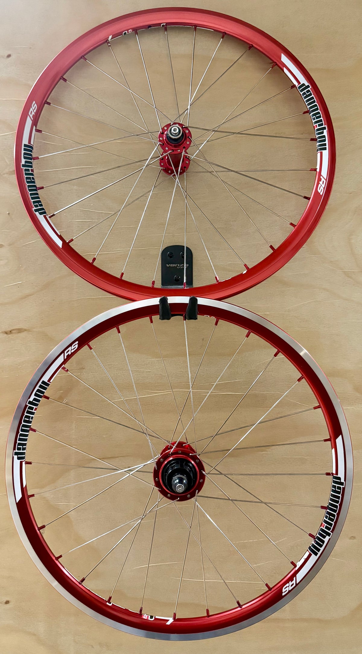 Expert 28h Dangerboy Wheelset Red