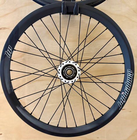 NEW Pro 36h DangerGirl Carbon Wheelset (White Onyx Ultra)
