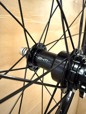 Expert 28h Answer Pinnacle Wheelset Black (Onyx Hubs)
