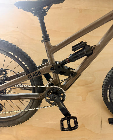 COMMENCAL CLASH 24 Pre-Owned