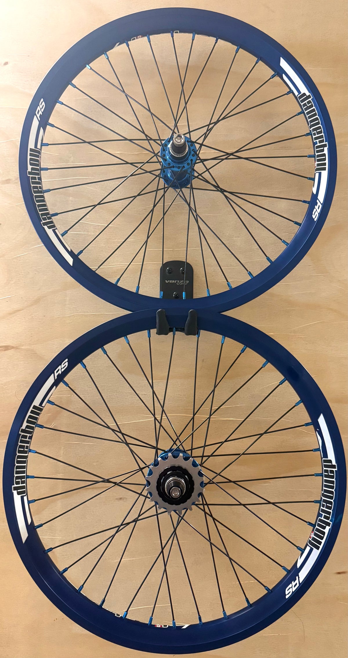 Pro 36h Dangerboy Wheelset Blue