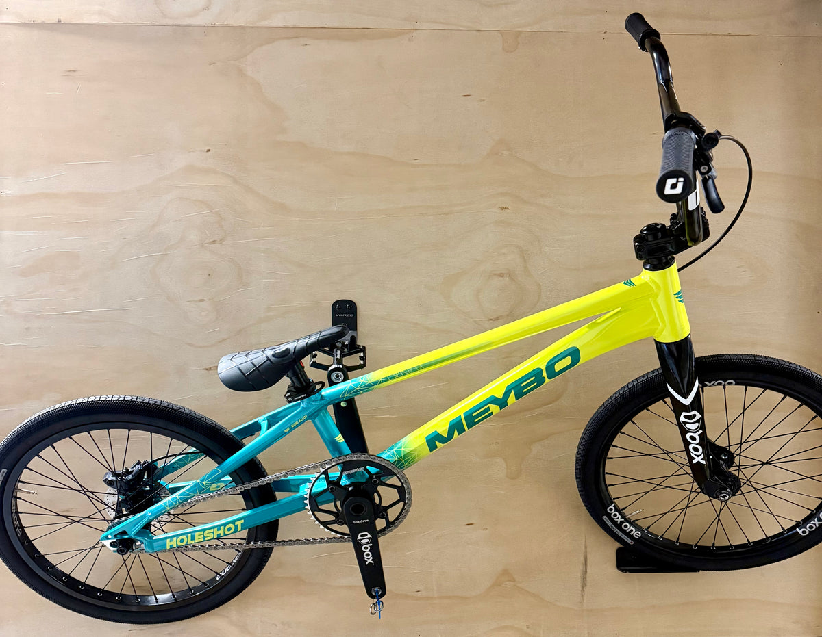 MEYBO HOLESHOT "Pro 23" Complete Custom Build - Lime Patrol