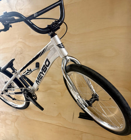 MEYBO HSX Cruiser Complete Custom Build - Silver