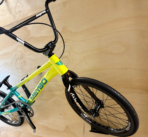 MEYBO HOLESHOT "Pro 23" Complete Custom Build - Lime Patrol