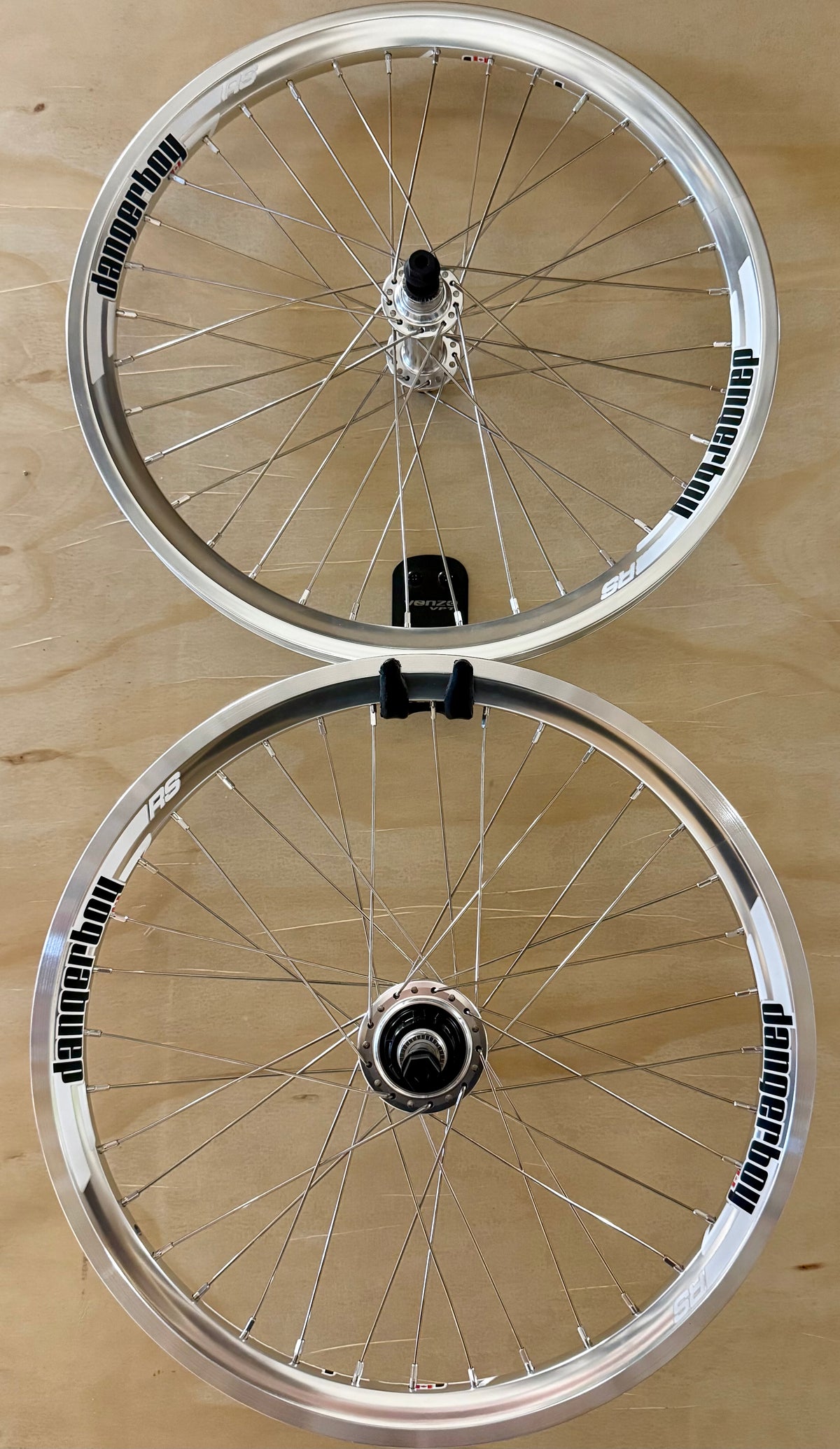 Pro Lite 36h Dangerboy Wheelset Silver
