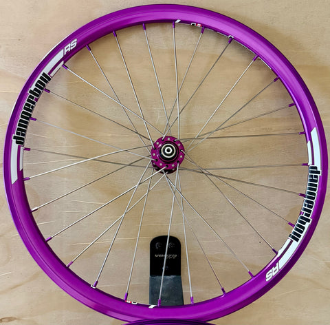 Expert 28h Dangerboy Wheelset Purple