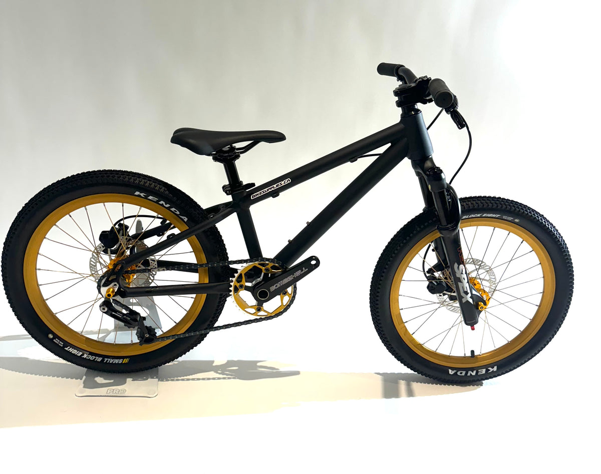 20" Bombshell Dirt Jumper