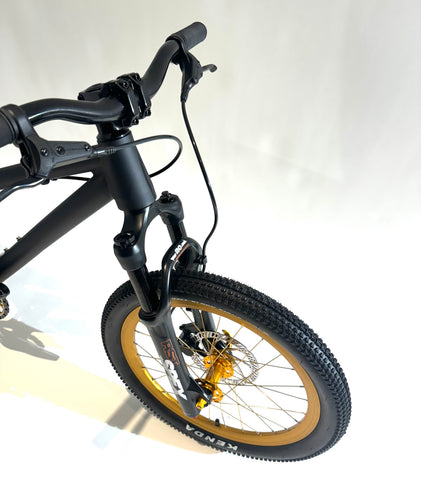 20" Bombshell Dirt Jumper