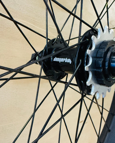 Pro 36h Dangerboy Pro Carbon Wheelset 10mm Bolt-On (disc compatible)