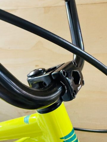 Meybo Holeshot Pro 21.5 – Custom Build (Rainbow Edition)