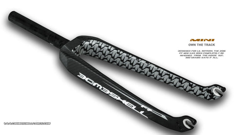 BOMBSHELL F7 CARBON FORK